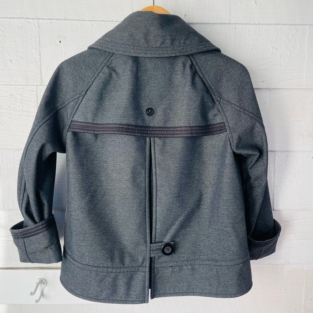 Lululemon Coco Softshell Jacket - image 2